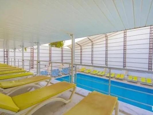 Kayrabeachotel Okurcalar Eksteriør billede